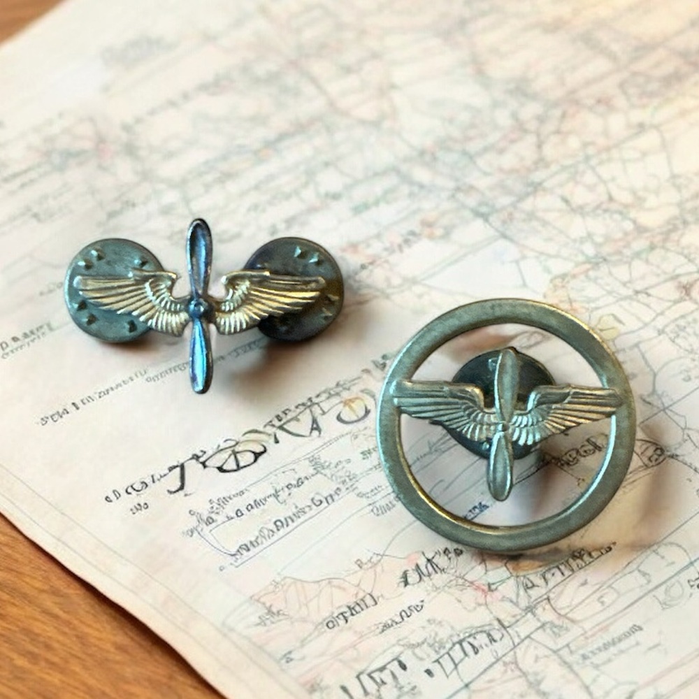 2 U.S. Army Aviation Collar Insignia pins